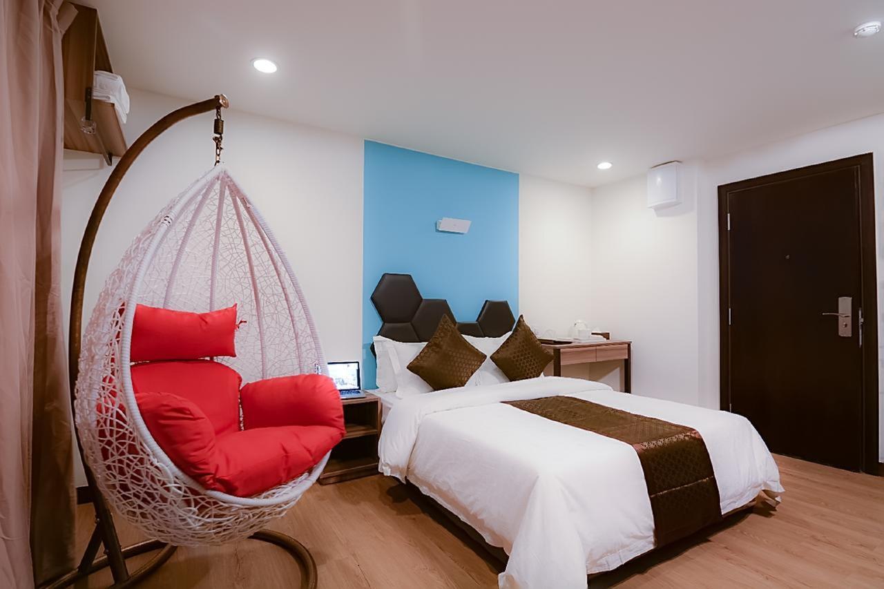 Memoire Hornbill Hotel Кучінг Екстер'єр фото