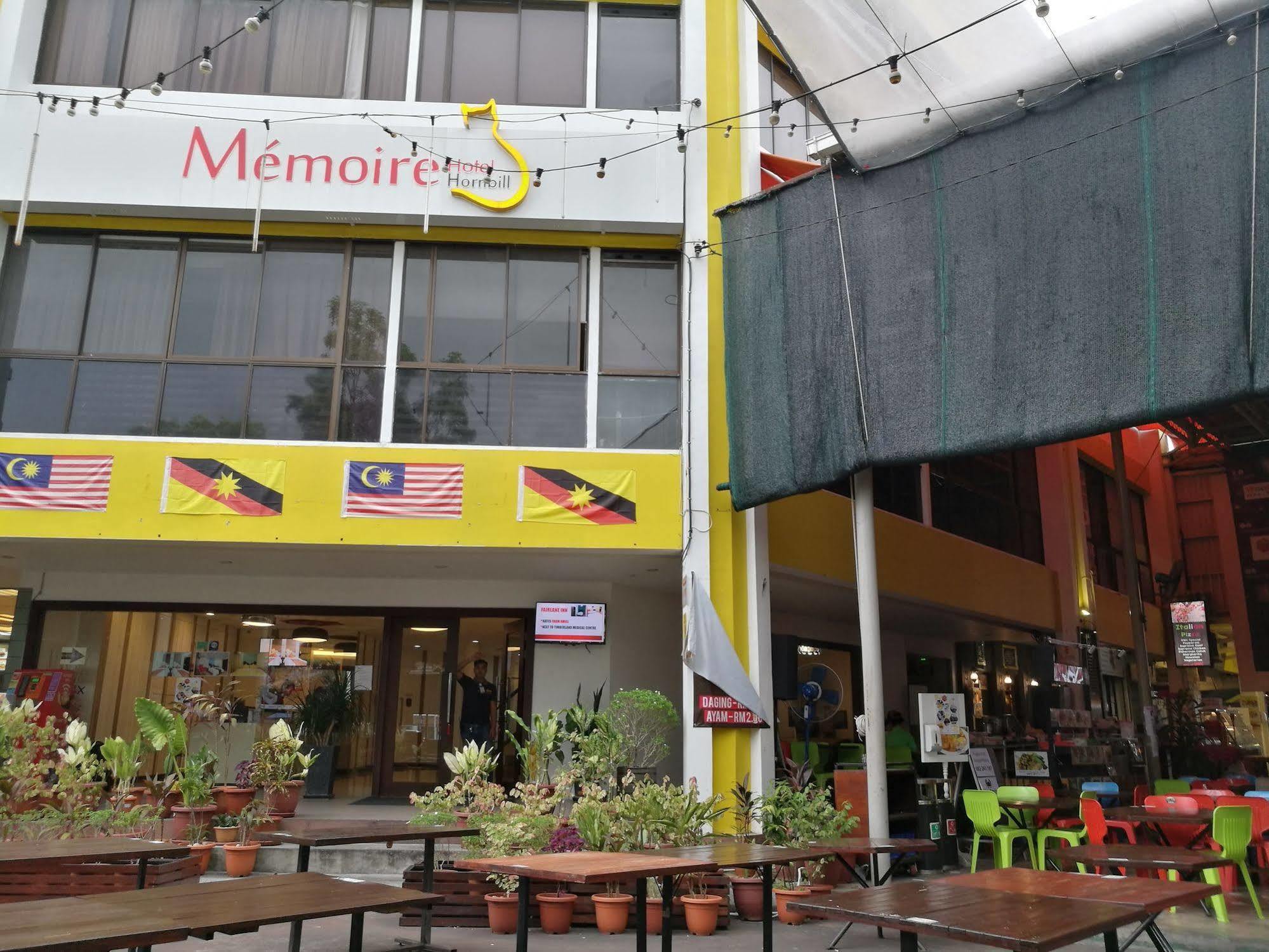 Memoire Hornbill Hotel Кучінг Екстер'єр фото