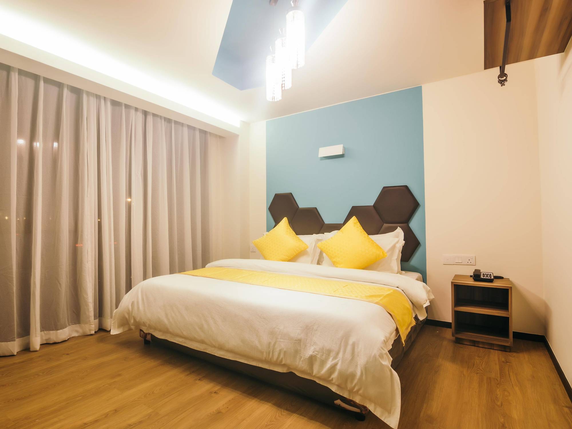 Memoire Hornbill Hotel Кучінг Екстер'єр фото